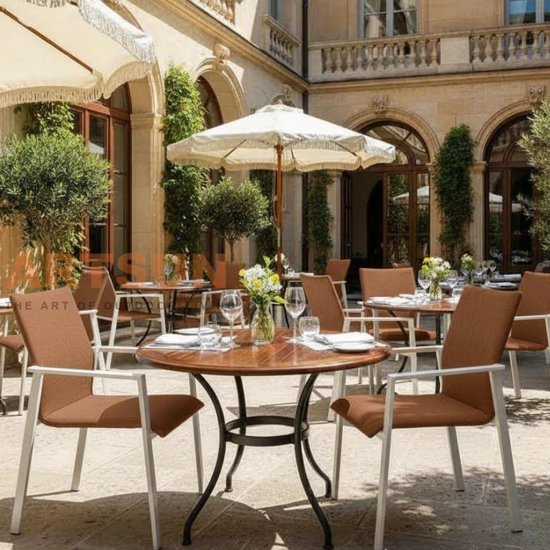 Водонепроницаемый обеденный стул на открытом воздухе для ресторана 