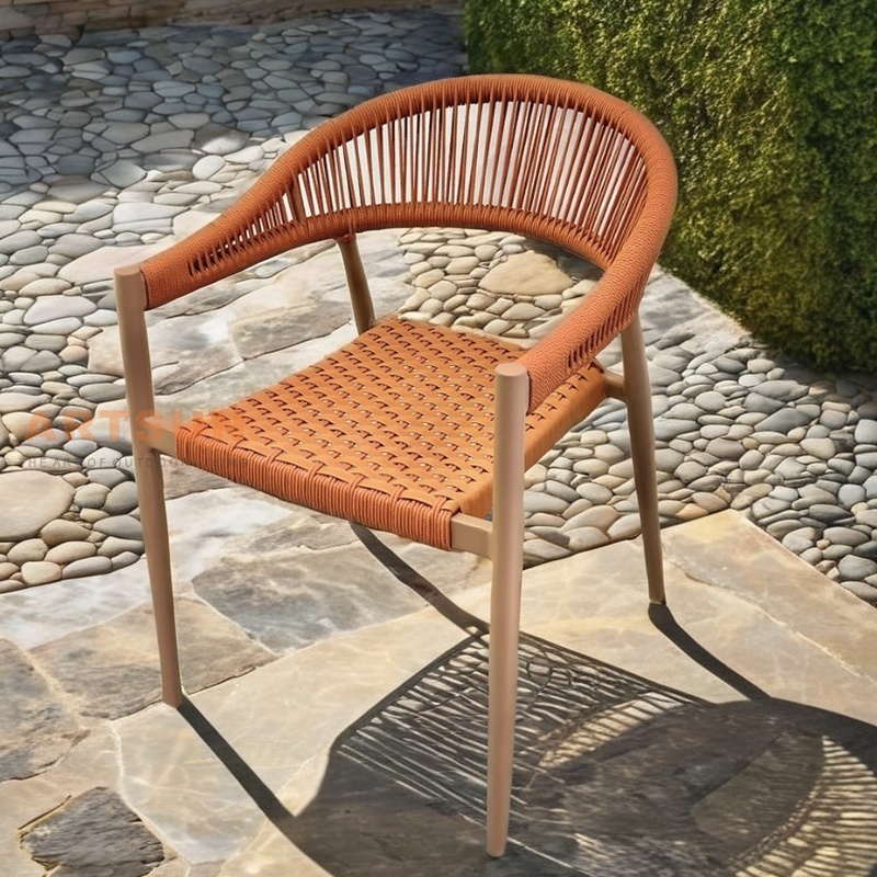 Столт на открытом воздухе в саду Rattan