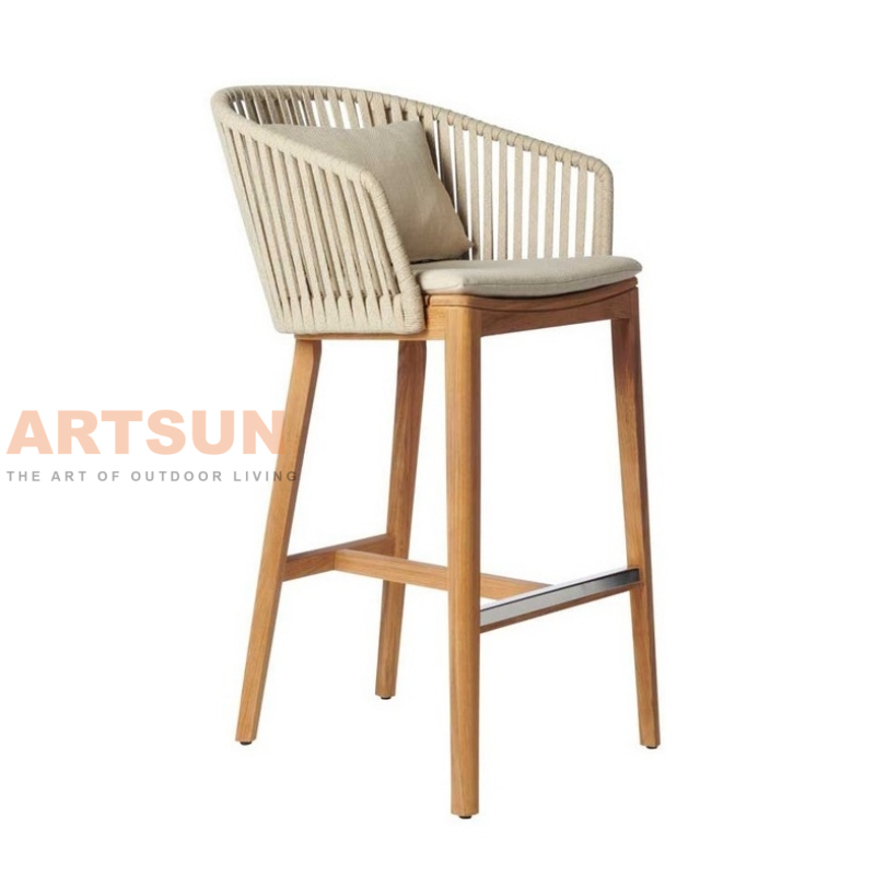 Стильный уличный барный стул из тикового дерева с плетеным веревочным подлокотником для патио-курорта и бара на крыше