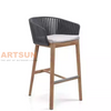 Стильный уличный барный стул из тикового дерева с плетеным веревочным подлокотником для патио-курорта и бара на крыше